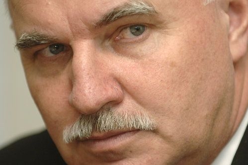 Pavel Mokrý, předseda fotbalového svazu. Pavel Mokrý, předseda fotbalového svazu.