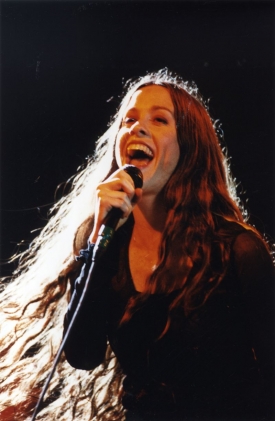 Alanis Morissette při své předchozí návštěvě české republiky.