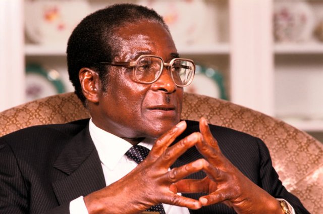 Robert Mugabe přivedl Zimbabwe na pokraji krachu.