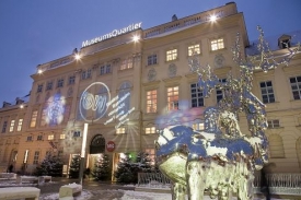 MuseumsQuartier patří mezi největščí kulturní areály světa.