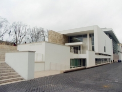 Rozložit a složit jinde. Takov&yacute; osud možn&aacute; potk&aacute; muzeum Ara Pacis.
