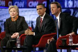 Clintonov&aacute;, Obama, Edwards: Voličům pečlivě naslouch&aacute;me.