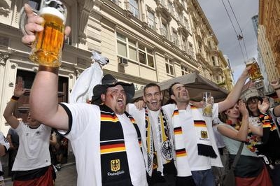 Fanoušci fotbalistů Německa. Budou ve Vídni slavit triumf?