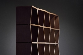 Knihovna Neocubic design&eacute;ra Jana Padrnose.