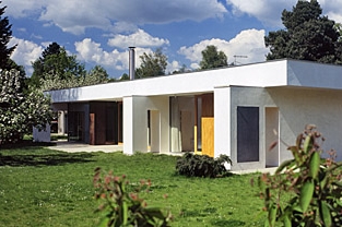  Vítězem soutěže Nový domov roku 2008 je vila v Nespekách.