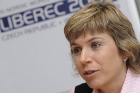Kateřina Neumannová může dovést šampionát k zisku.