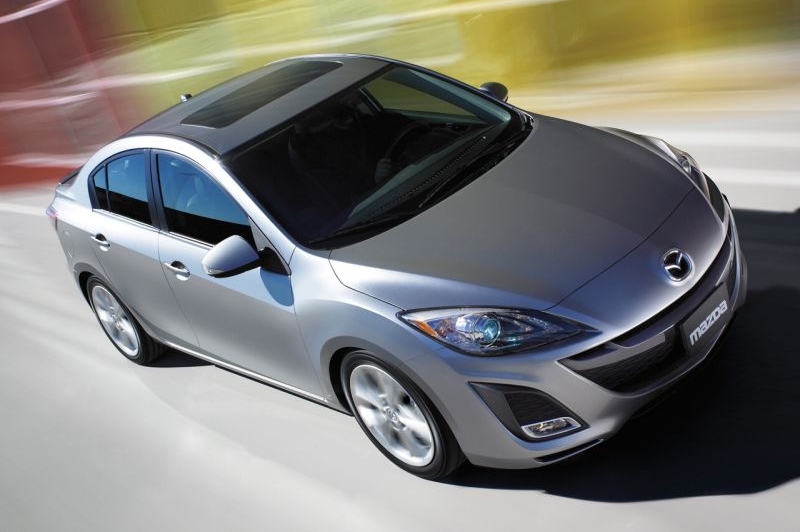 Mazda 3 přebírá hlavní designové rysy od větší šestky.
