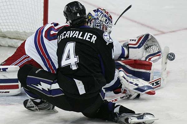Momentka z utkání New York Rangers - Tampa Bay.
