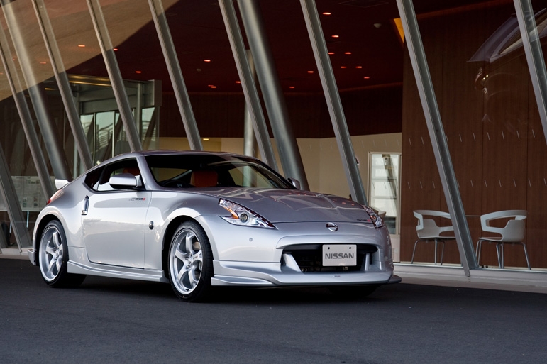 Nismo je divizí automobilky a jeho úpravy patří k nejzdařilejším. Nismo je divizí automobilky a jeho úpravy patří k nejzdařilejším.