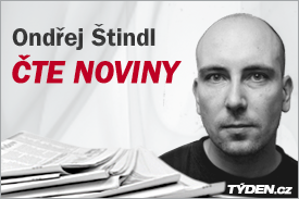 Ondřej Štindl čte noviny