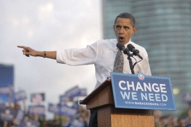 Obama má podle průzkumu desetibodový náskok.