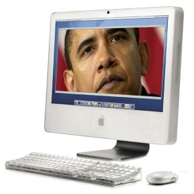 Černý senátor vrací úder na internetu.