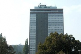 Hotel Olympik, ze kterého byl trezor s akciemi ukraden.