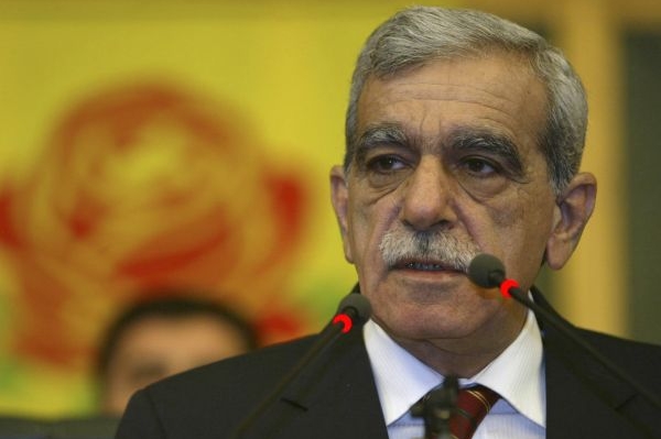 Ahmet Turk v tureckém parlamentu. Ahmet Turk v tureckém parlamentu.
