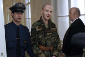 Franti&scaron;ek Čapek bodl sv&eacute;ho otce do zad.