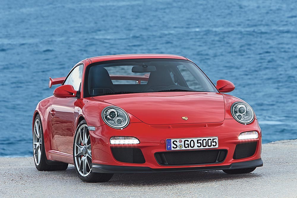 Nové Porsche 911 GT3 akceleruje na stovku za 4,1 sekundy.