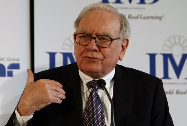 Nejbohatší muž světa Warren Buffett. Nejbohatší muž světa Warren Buffett.