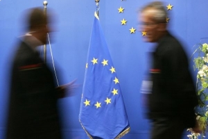 Slováci budou téměř jistě od prvního ledna platit eurem.