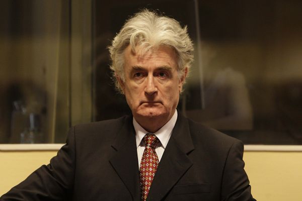 Radovan Karadžić u Mezinárodního trestního tribunálu.