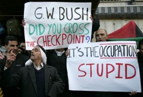 Protesty Palestinců v Ramalláhu.