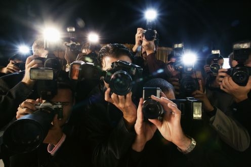 Fotografové v Los Angeles obtěžují i "obyčejné" lidi Fotografové v Los Angeles obtěžují i "obyčejné" lidi