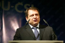 Na sjezd KDU-ČSL dorazil i šéf ČSSD Jiří Paroubek.