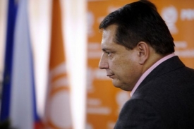 Jiří Paroubek chystá vlastní program opatření proti krizi.