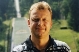 Poslanec ČSSD Ploc figuruje v protokolech kontrarozvědky.