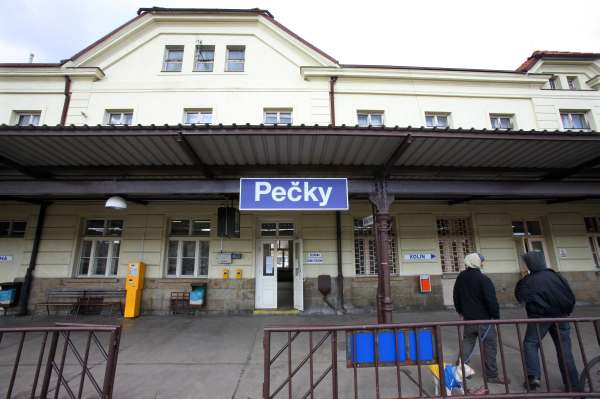 Varnu měli výrobci drog už i přímo v nádražní čekárně.