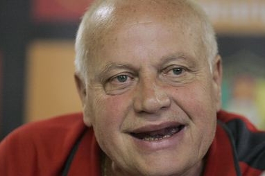 Trenér fotbalistů Kamerunu Otto Pfister.