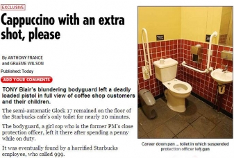 List The Sun pečlivě zaznamenal i místo činu, toaletu kavárny.