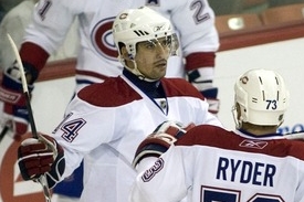 Tomáš Plekanec přijímá gratulace