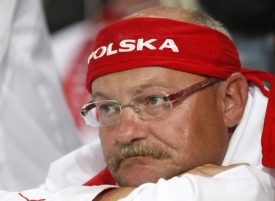 Smutný fanoušek polaských fotbalistů.
