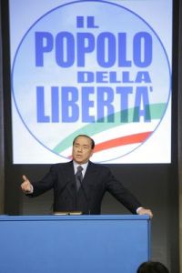 Silvio Berlusconi v neděli ozn&aacute;mil vznik nov&eacute; strany