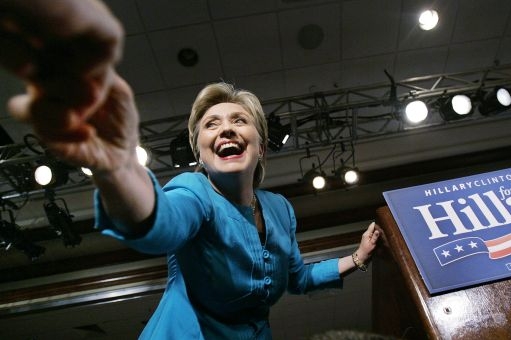 Gratulace. Jasné vítězství Clintonové v Portoriku se předpokládalo.