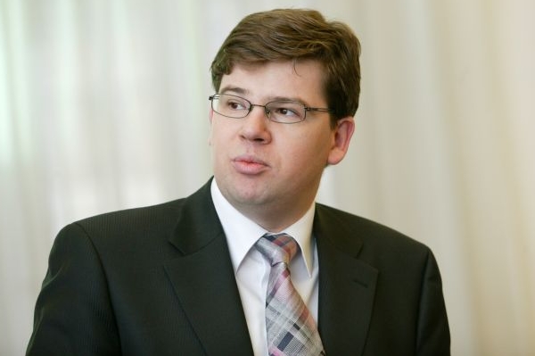 Jiří Pospíšil chce posílit nezávislost nejvyššího státního zástupce. Jiří Pospíšil chce posílit nezávislost nejvyššího státního zástupce.