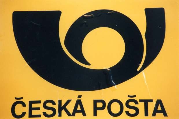 Lupič vykradl poštu beze zbraní. Lupič vykradl poštu beze zbraní.