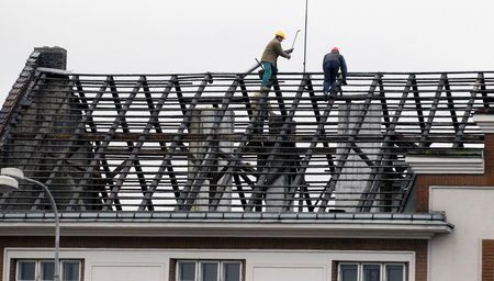 10. února časně ráno začala stavební firma rozebírat v Přerově takzvaný spolkový dům Trávník, který byl donedávna zapsán na seznam kulturních památek.