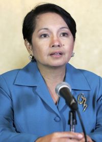 Nepopulární filipínská prezidentka Gloria Macapagalová-Arroyová Nepopulární filipínská prezidentka Gloria Macapagalová-Arroyová