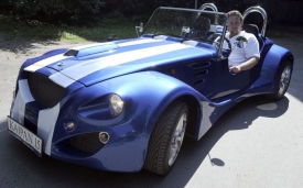 Kaipan 15 vypadá jako předchozí model 14 postavený na základě škody favorit, ale jeho technika ze škody fabia je již konečně moderní. Kaipan 15 vypadá jako předchozí model 14 postavený na základě škody favorit, ale jeho technika ze škody fabia je již konečně moderní.