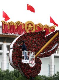 Př&iacute;pravy na komunistick&yacute; sjezd v Pekingu