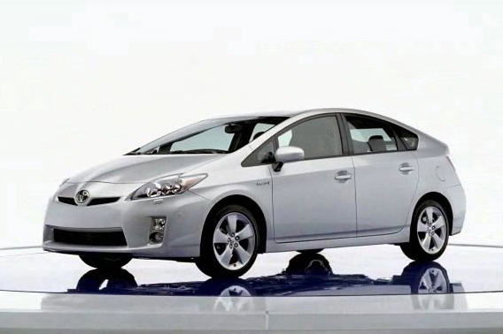 Toyota Prius nové generace vychází v mnohém ze svého předchůdce.