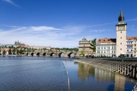 Smetanovo nábřeží.