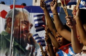 Fidel Castro z politiky ode&scaron;el, jeho podobenky a duch zůst&aacute;vaj&iacute;.