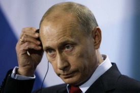 Vladimir Putin věnoval svůj obraz na dobročinnou aukci.