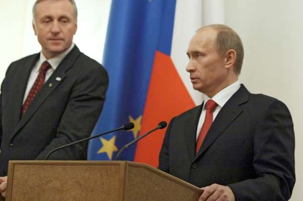 Topolánek u Putina v Moskvě 10. ledna 2009.