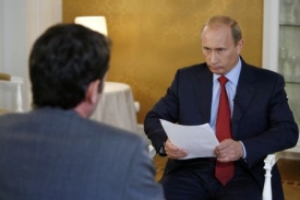 Putin. Rusko nechápe, jak může Západ podporovat zločince Saakašviliho.