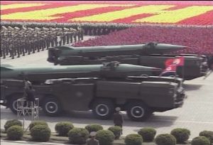 Rakety KLDR na přehlidce Rakety KLDR na přehlidce