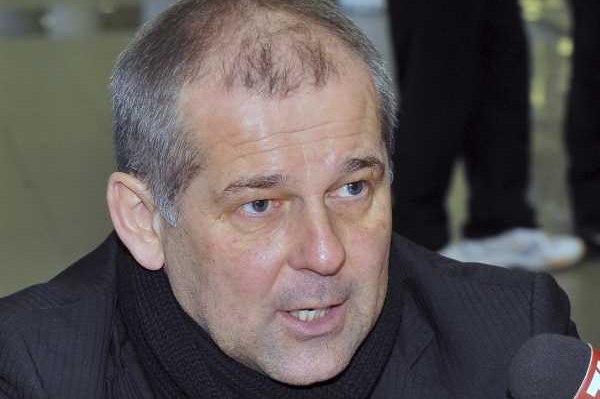 Petr Rada, trenér fotbalové reprezentace. Petr Rada, trenér fotbalové reprezentace.