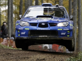 Nor Peter Solberg ve sv&eacute;m Subaru.